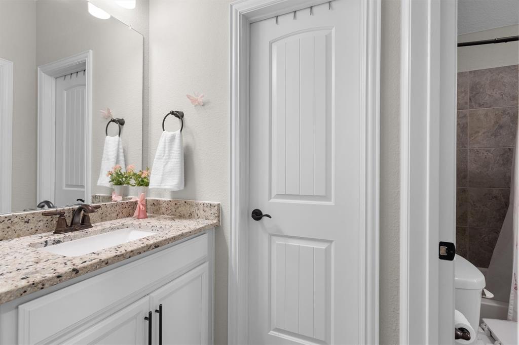 11448 Gale Rdg Terrace Fort Worth, TX 76052 - Photo 31 of 40