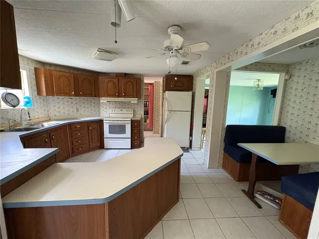 a view of a bathroom