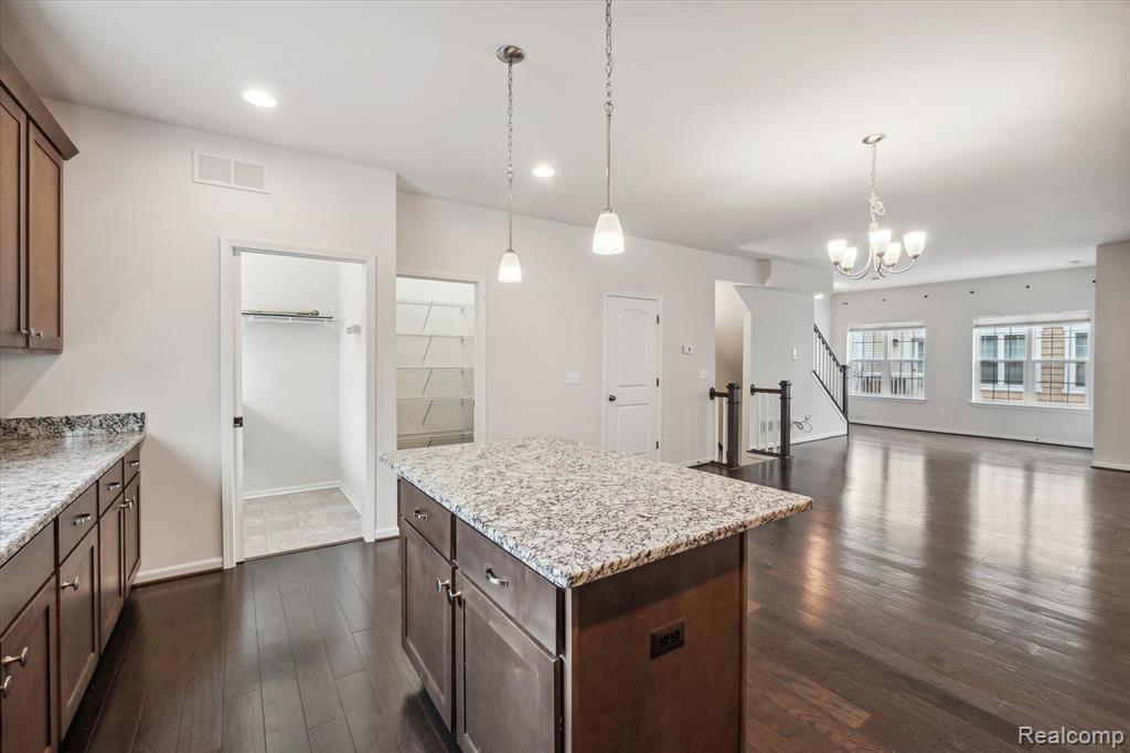 2683 Harvard Road, Unit 5 Berkley, MI 48072 - Photo 12 of 43