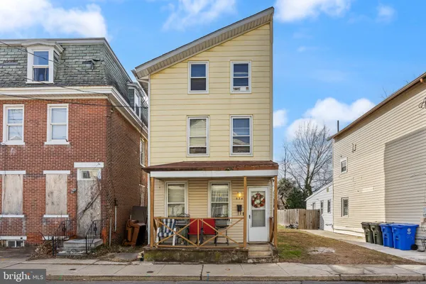 $149,900 | 434 Lawrence Street, Burlington, NJ 08016
