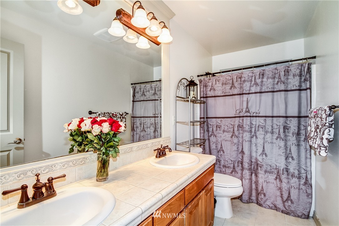 4110 215th Street Southeast Bothell, WA 98021 - Photo 22 of 25