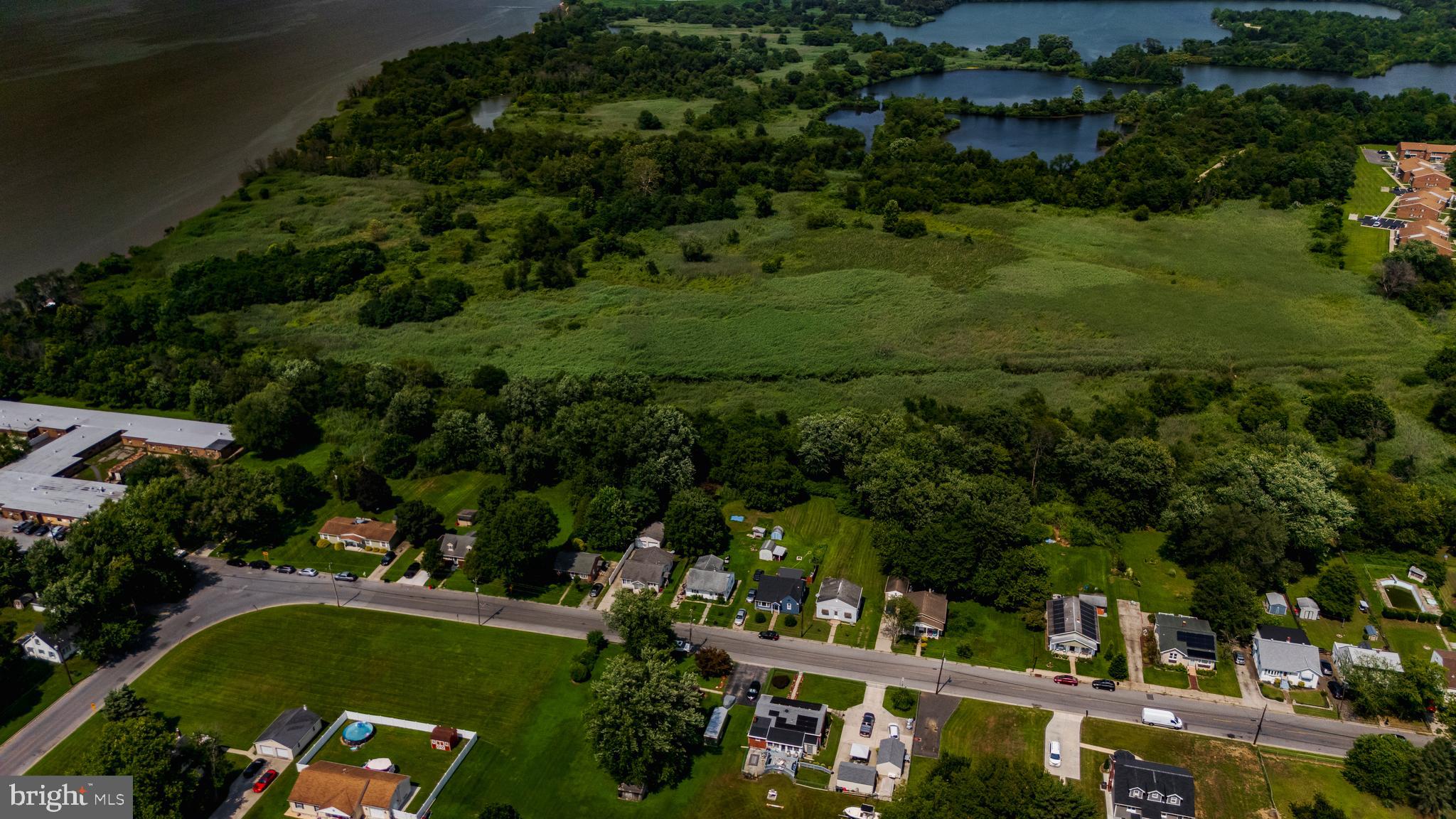 81 7th Avenue Carneys Point, NJ 08069 - Photo 15 of 23 an aerial view of a house having yard