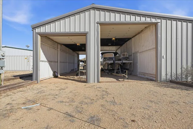 a view of a house with porch