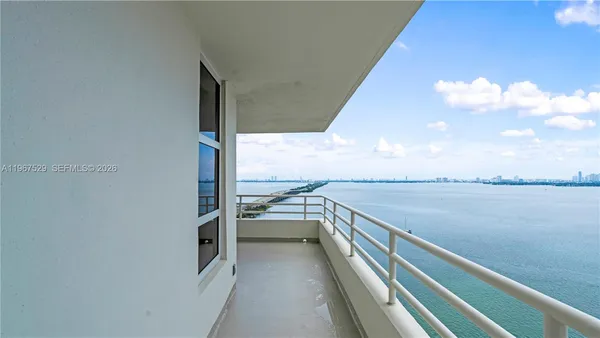 $7,997 | 555 Northeast 34th Street, Unit 301, Miami, FL 33137