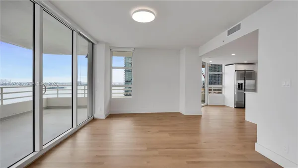 $7,997 | 555 Northeast 34th Street, Unit 301, Miami, FL 33137