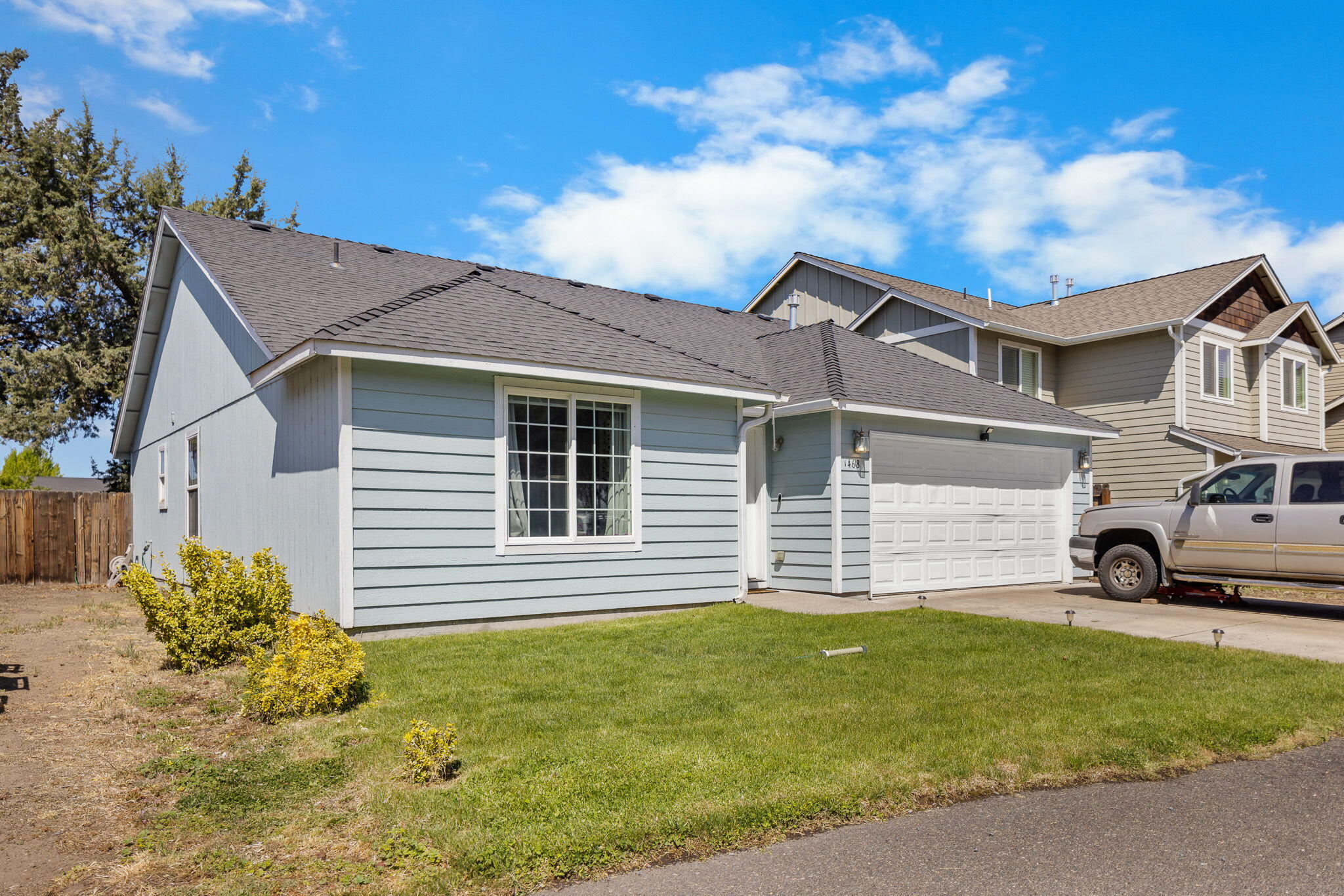 1468 Southwest 27th Street Redmond, OR 97756 - Photo 2 of 26 2-web-or-mls-_52A5217