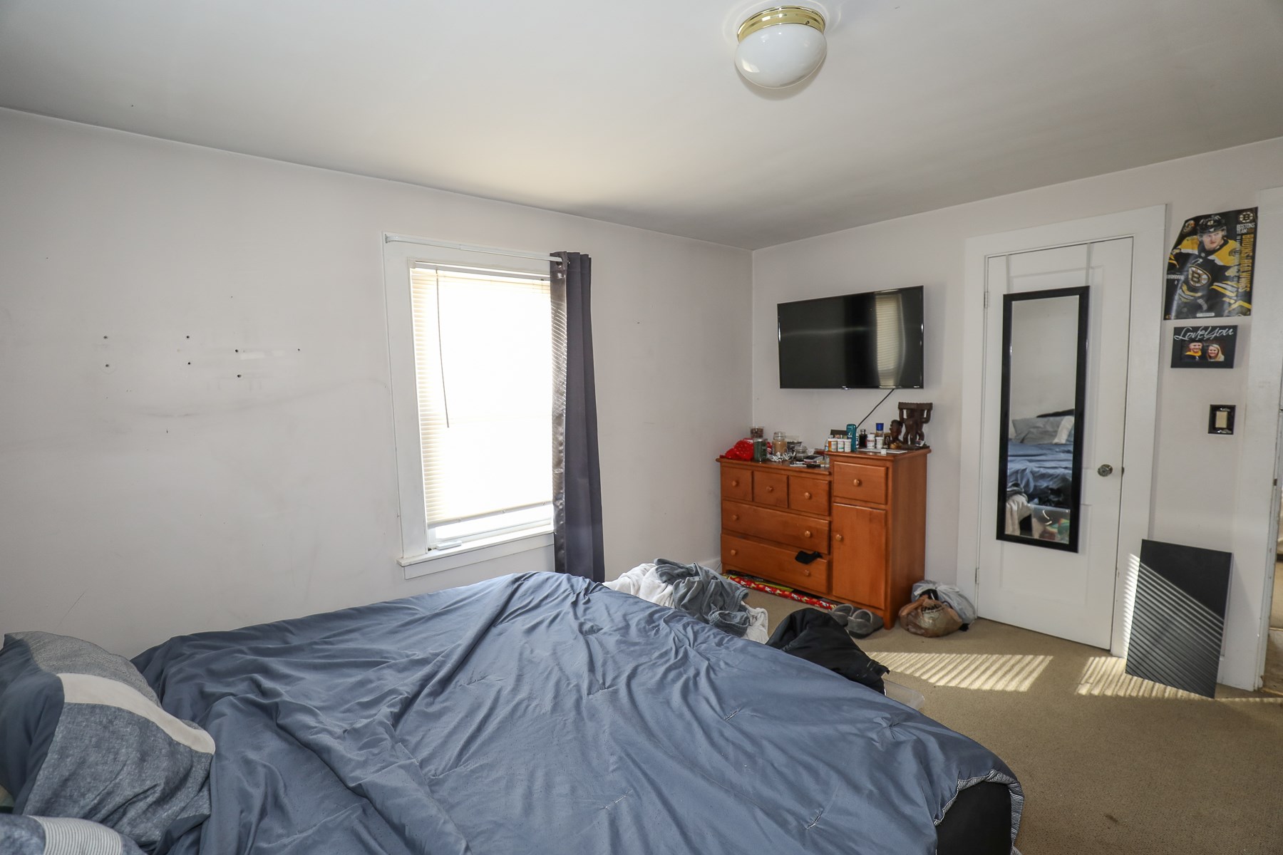 19 Benton Road Hooksett, NH 03106 - Photo 9 of 20