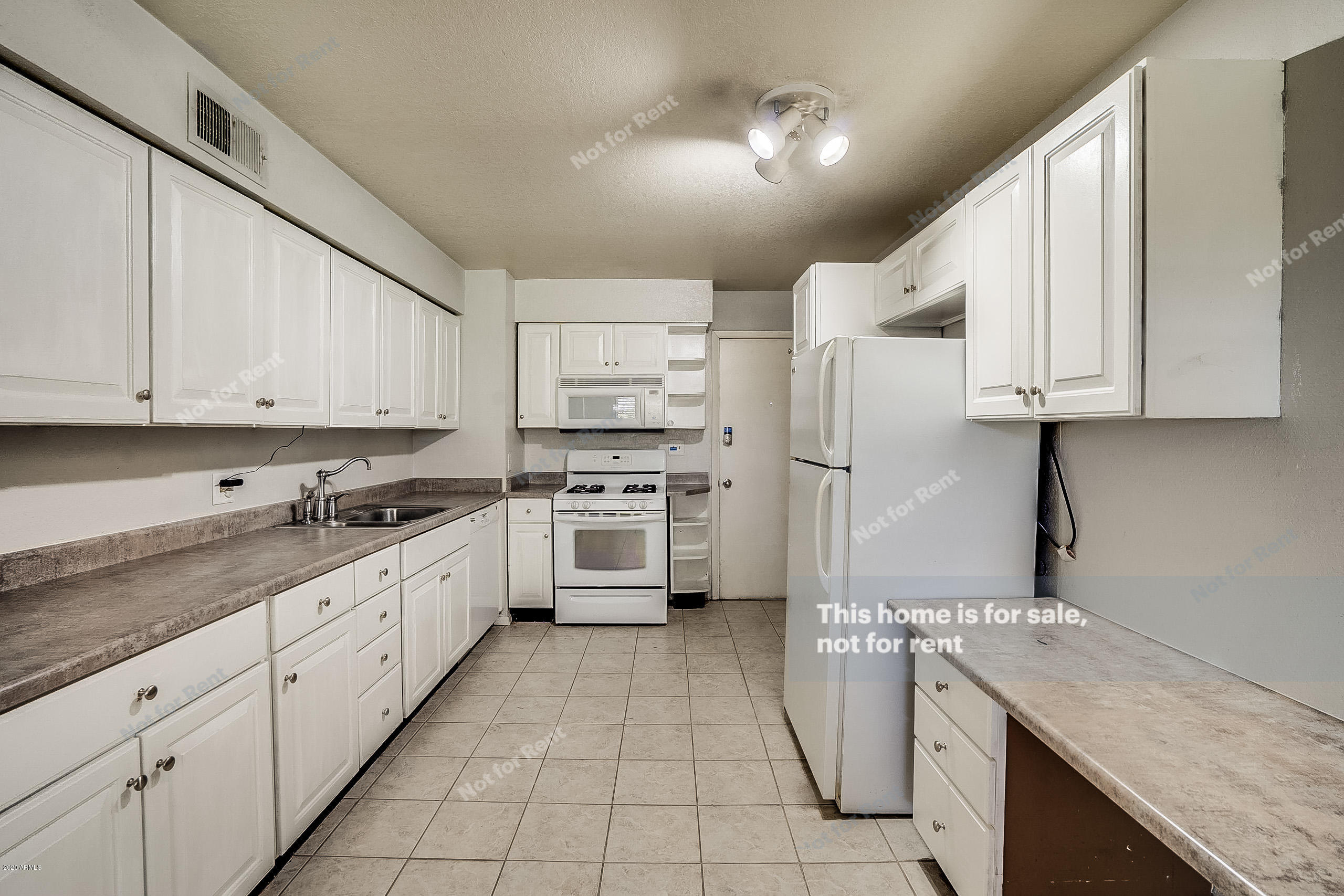6819 North 12th Street, Unit 2 Phoenix, AZ 85014 - Photo 1 of 12 photo_02
