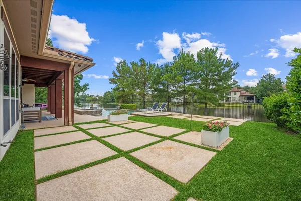 $9,900 | 19 Paloma Bend Place, Spring, TX 77389
