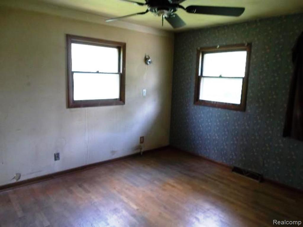 1641 Scout Road Eaton Rapids, MI 48827 - Photo 8 of 13 8.jpg