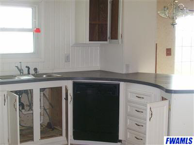 5454 North Piqua Road Decatur, IN 46733 - Photo 8 of 10