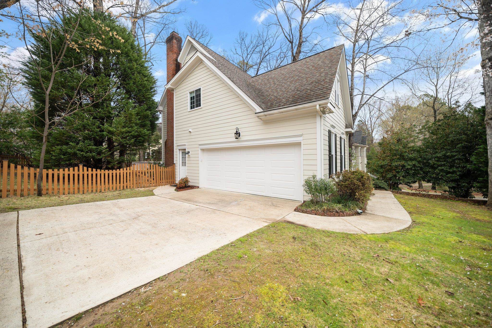 1004 New Dover Road Apex, NC 27502 - Photo 3 of 36 Photo 3