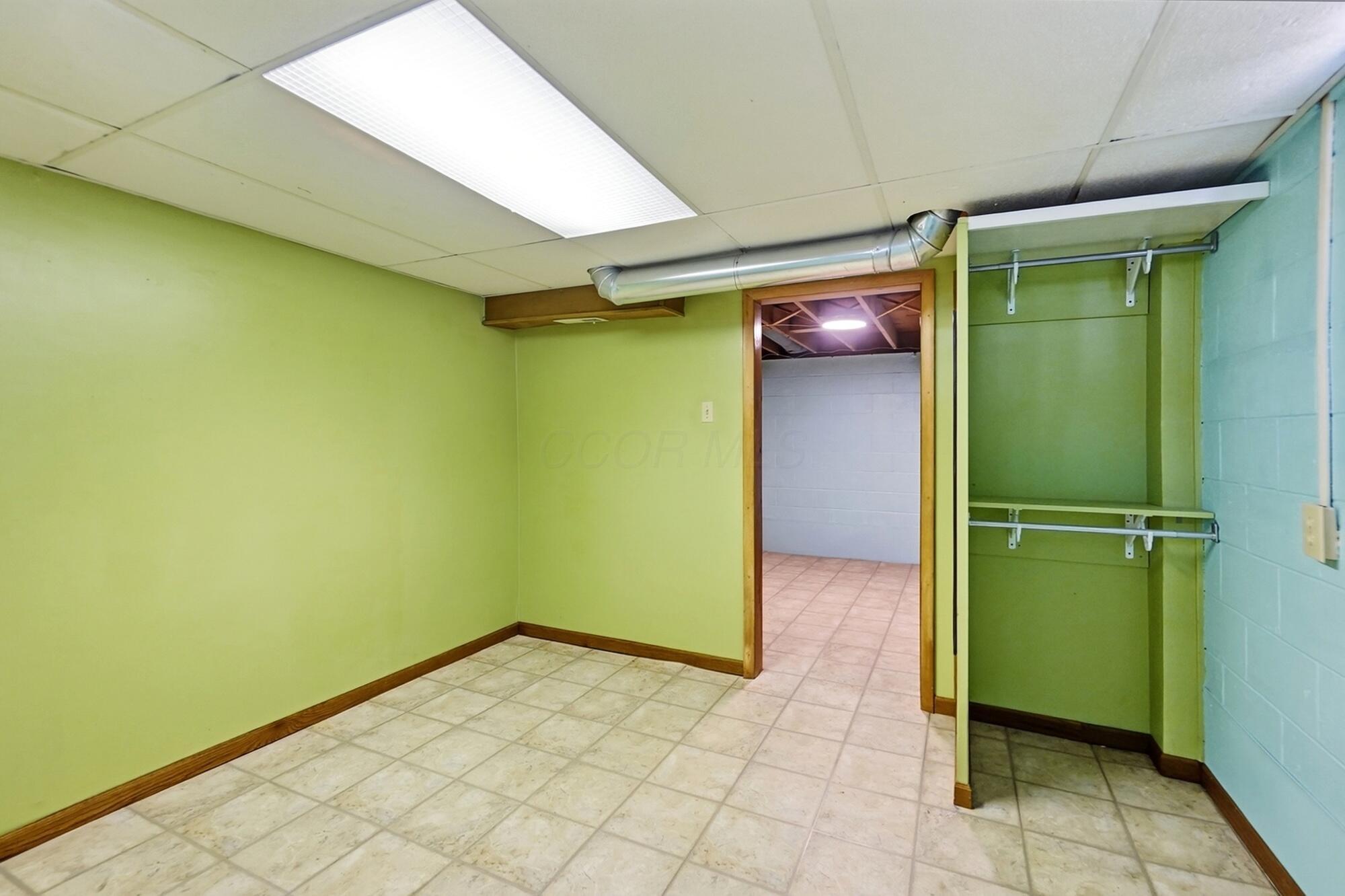 5474 Inlet Drive Columbus, OH 43232 - Photo 16 of 21 Basement Room 2