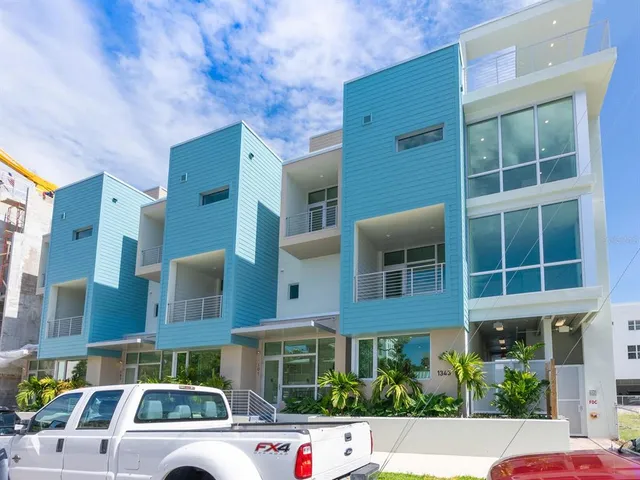 $2,208,000 | 1343 4th Street, Unit 201, Sarasota, FL 34236