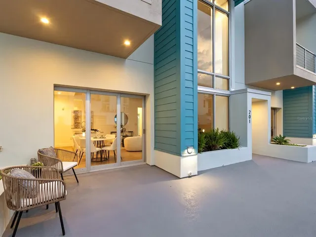 $2,208,000 | 1343 4th Street, Unit 201, Sarasota, FL 34236