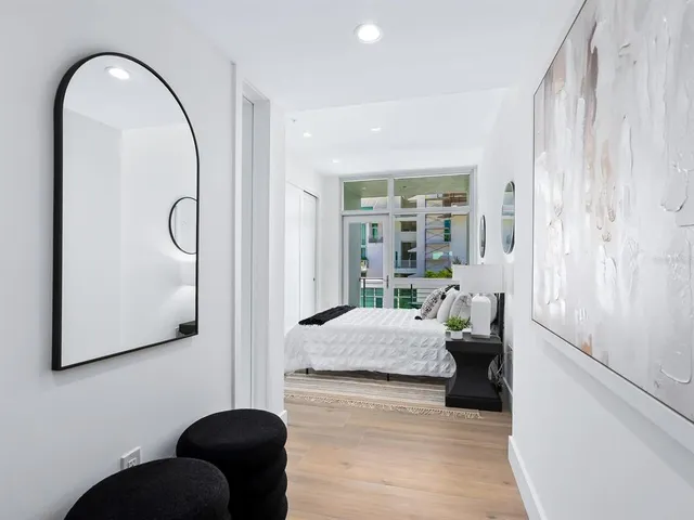 $2,208,000 | 1343 4th Street, Unit 201, Sarasota, FL 34236