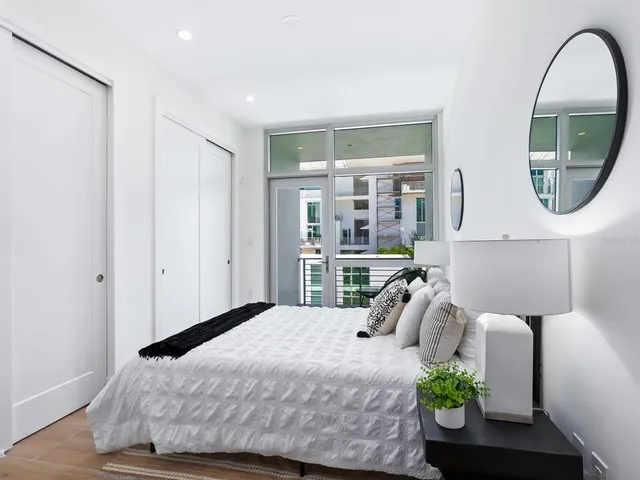 $2,208,000 | 1343 4th Street, Unit 201, Sarasota, FL 34236