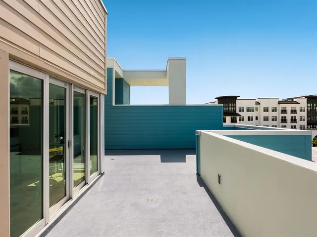 $2,208,000 | 1343 4th Street, Unit 201, Sarasota, FL 34236