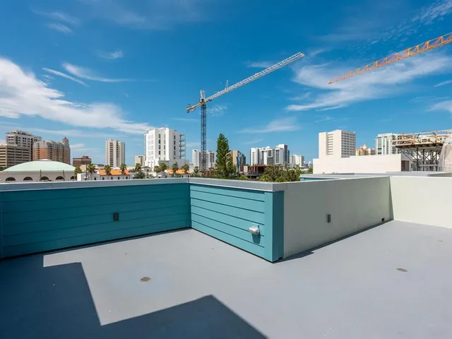 $2,208,000 | 1343 4th Street, Unit 201, Sarasota, FL 34236