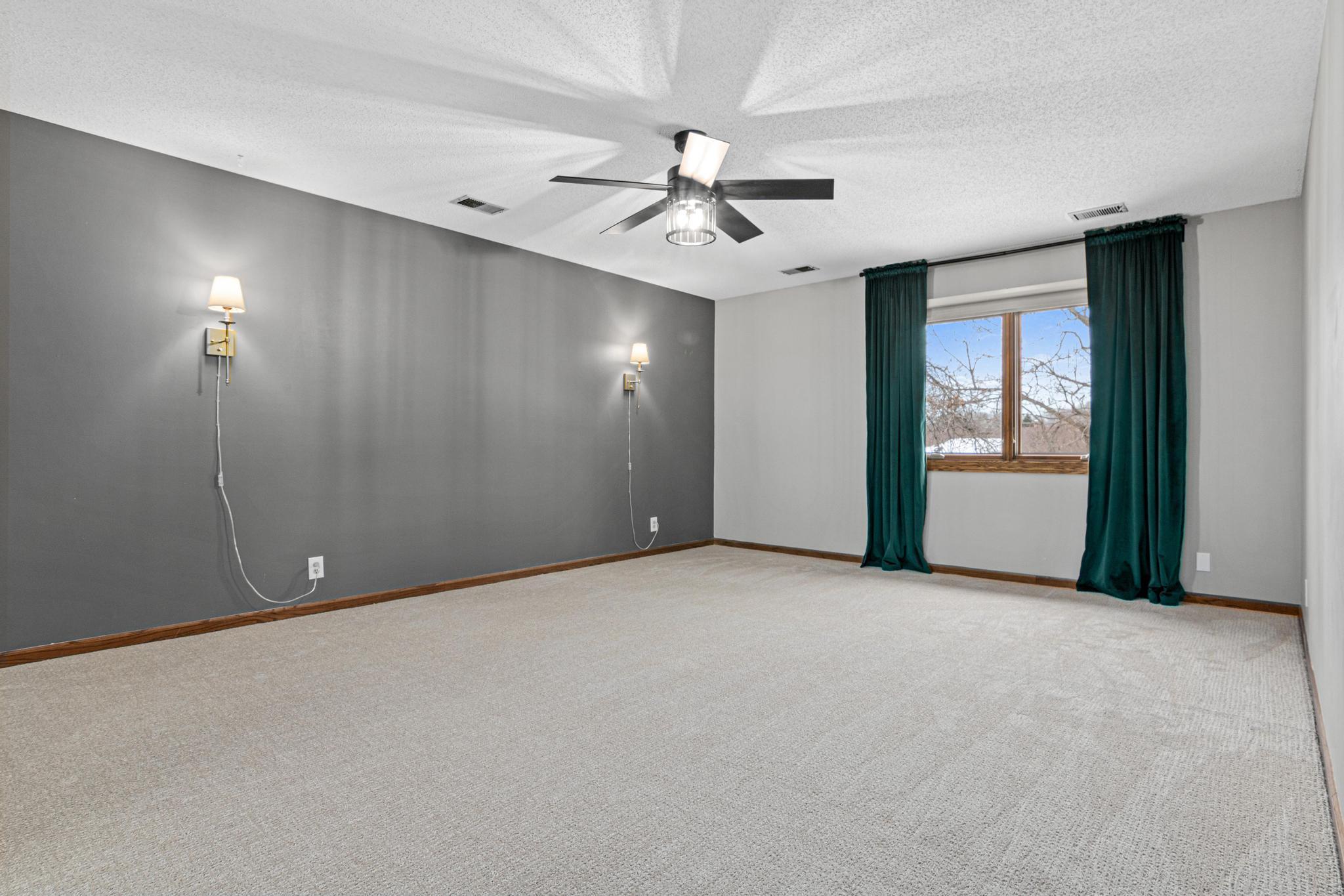 5816 Oxford Street North Shoreview, MN 55126 - Photo 17 of 39