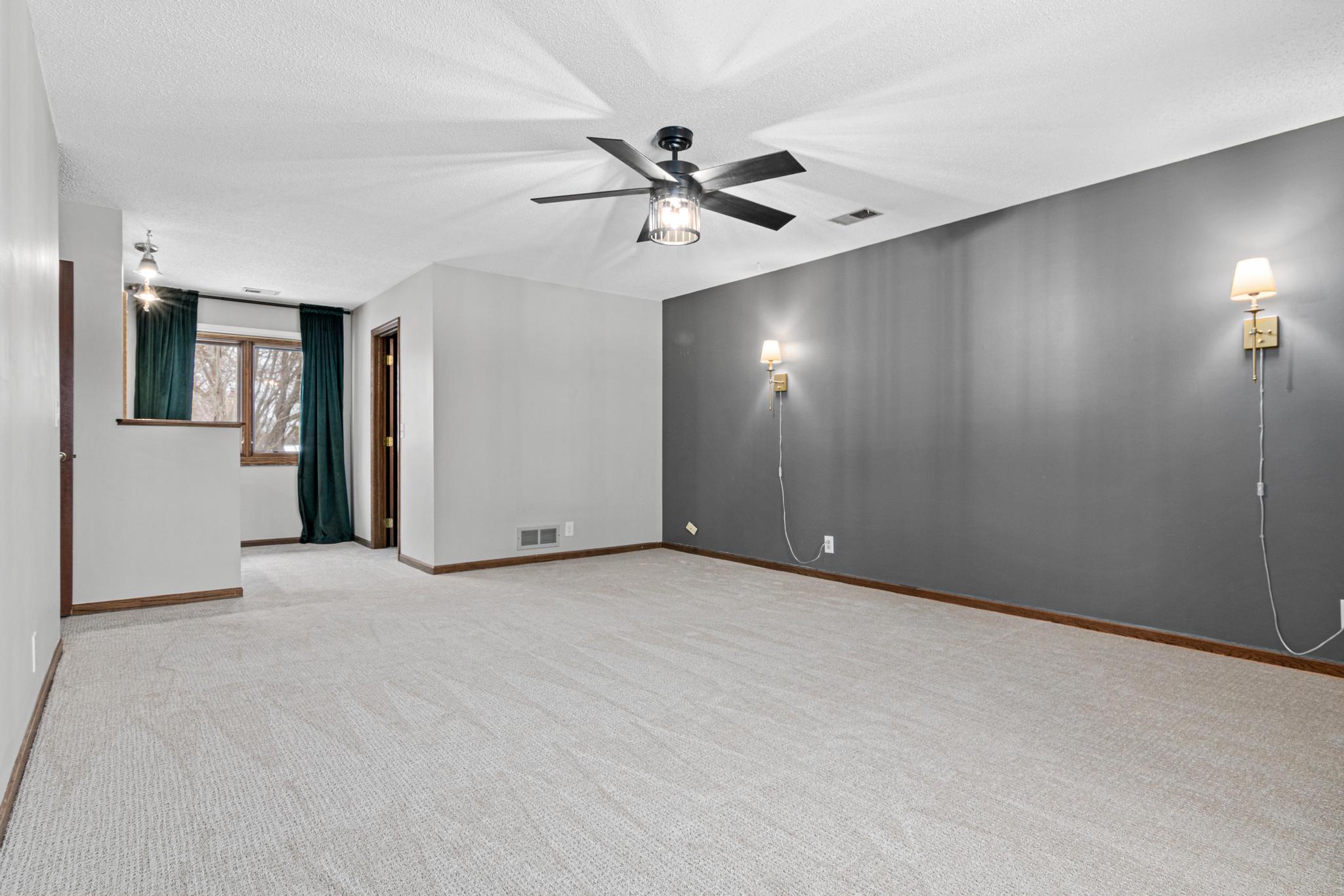 5816 Oxford Street North Shoreview, MN 55126 - Photo 18 of 39