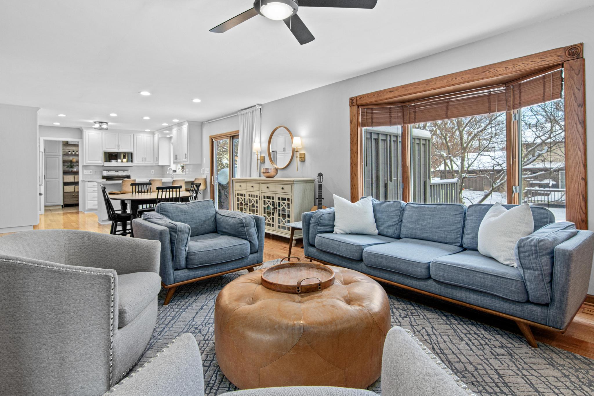 5816 Oxford Street North Shoreview, MN 55126 - Photo 3 of 39