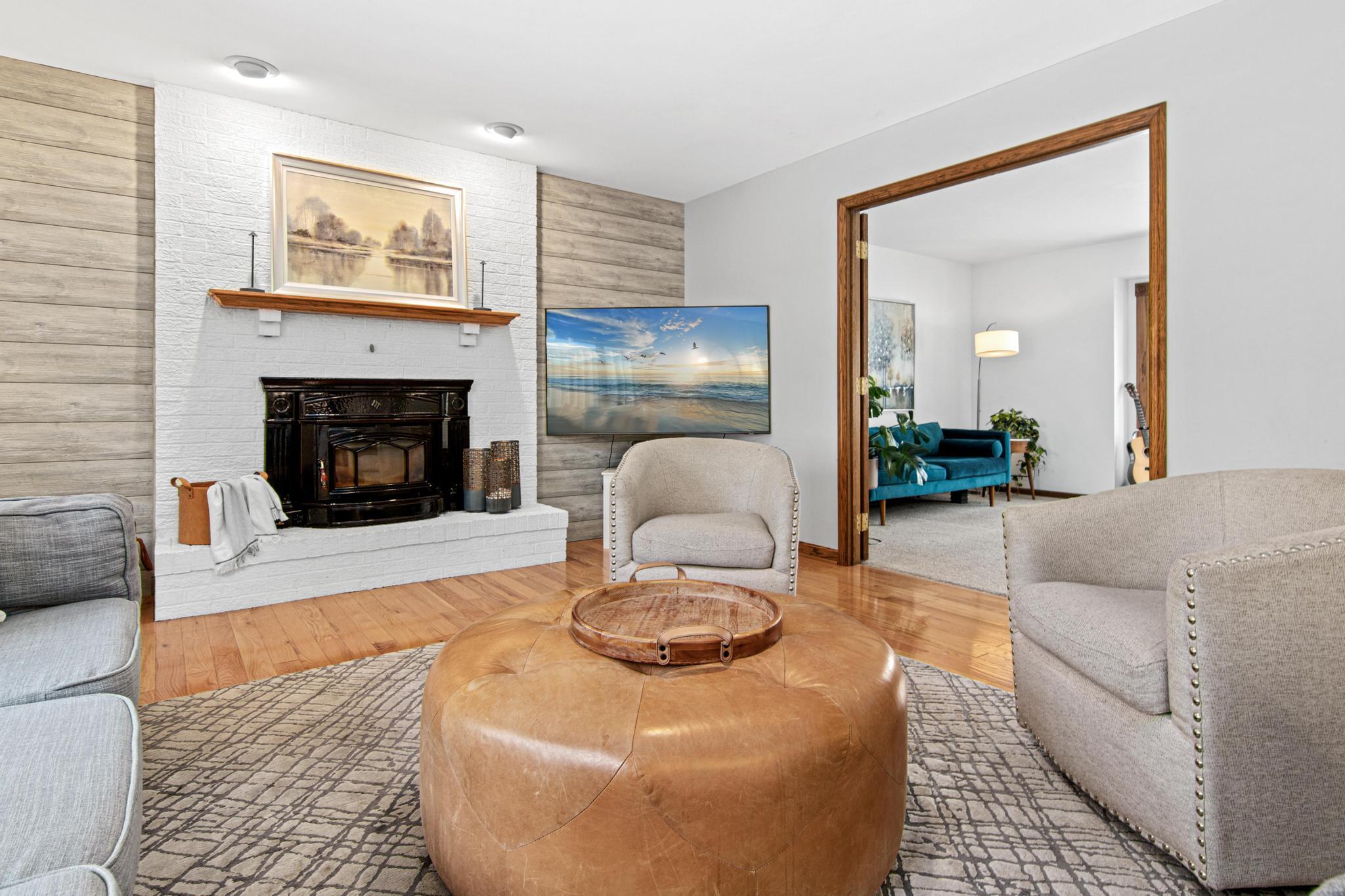 5816 Oxford Street North Shoreview, MN 55126 - Photo 5 of 39