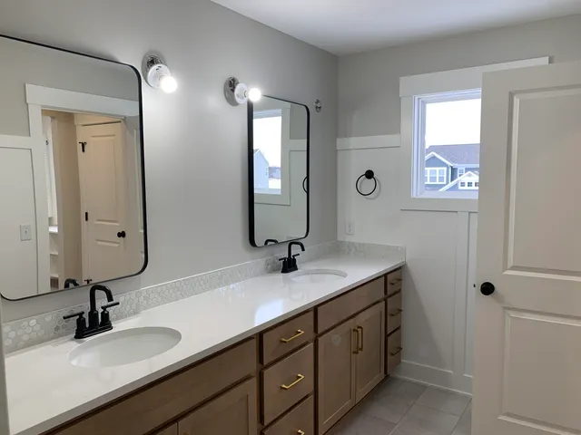 $649,900 | 10487 Poppy Lane, Allendale, MI 49401