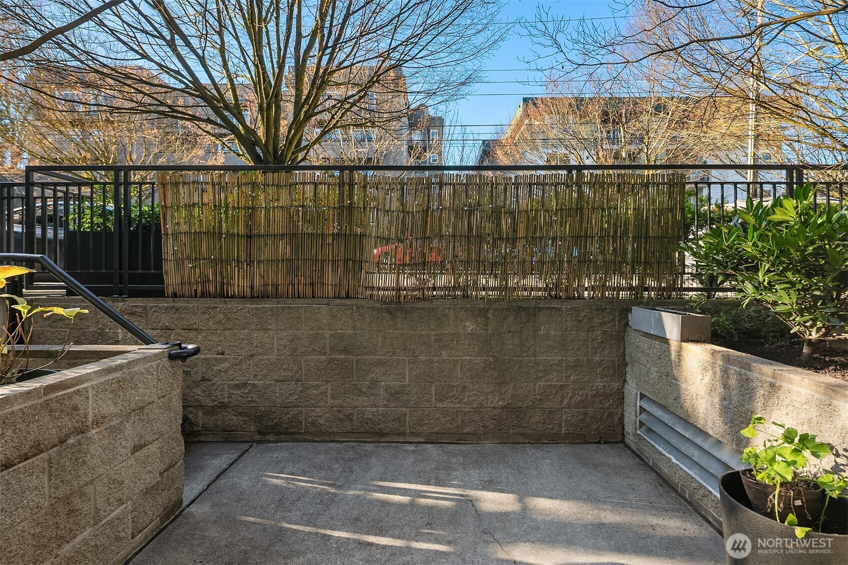 1812 19th Avenue, Unit 103 Seattle, WA 98122 - Photo 13 of 14 a view of outdoor space and barbecue grill