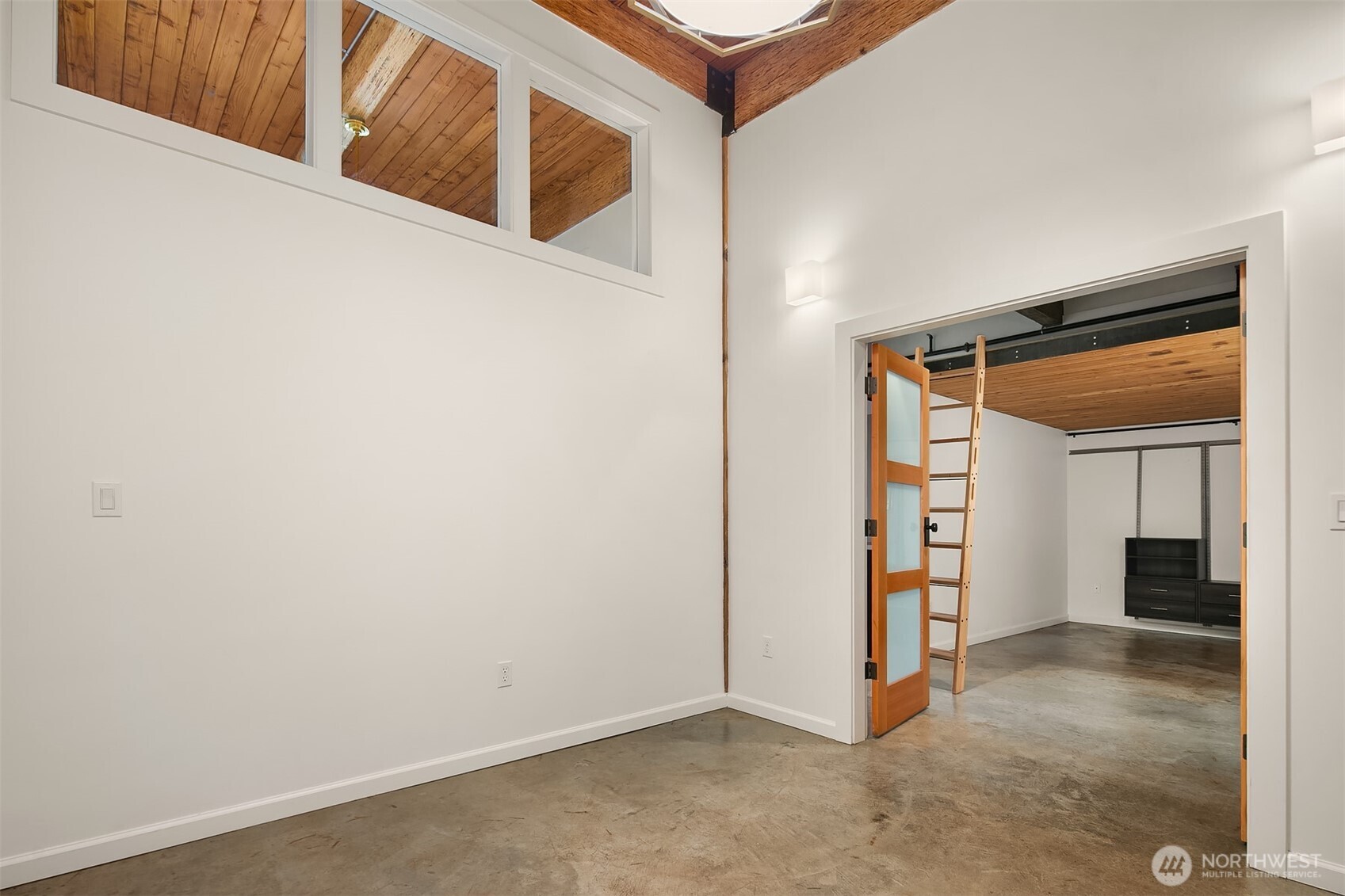 1812 19th Avenue, Unit 103 Seattle, WA 98122 - Photo 7 of 14 a view of an empty room