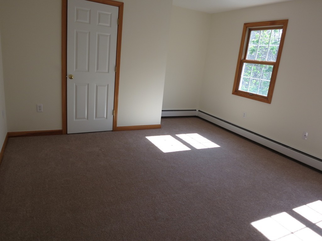 334 Granite Street Worcester, MA 01607 - Photo 6 of 14 Gallery Image 6