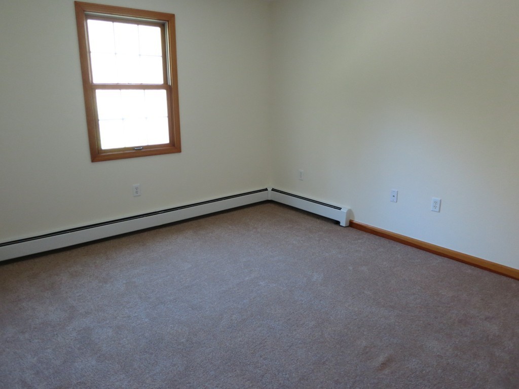 334 Granite Street Worcester, MA 01607 - Photo 7 of 14 Gallery Image 7