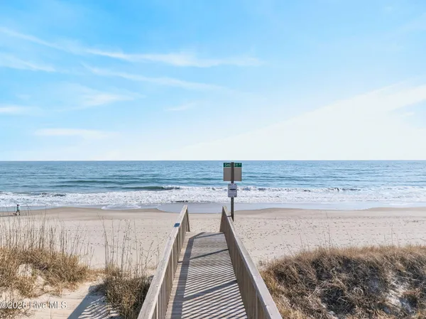 $2,100,000 | 90 West First Street, Ocean Isle Beach, NC 28469