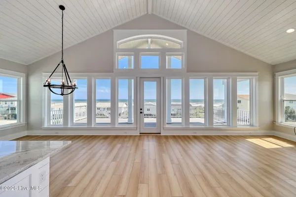 $2,100,000 | 90 West First Street, Ocean Isle Beach, NC 28469