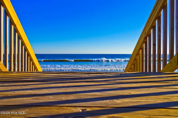 $2,100,000 | 90 West First Street, Ocean Isle Beach, NC 28469