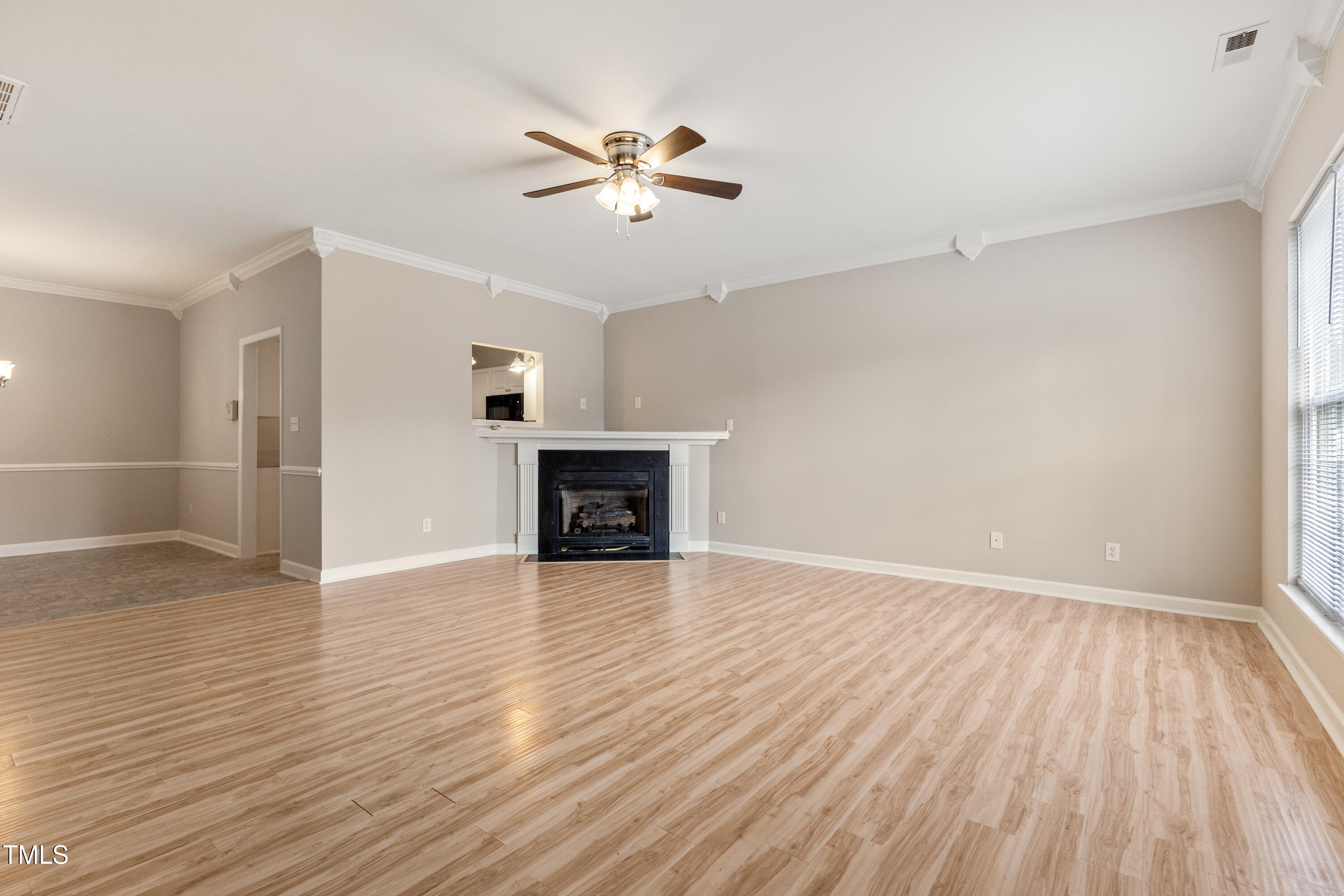 8315 Tierra Del Sol Way Raleigh, NC 27616 - Photo 3 of 29 CY1A8390