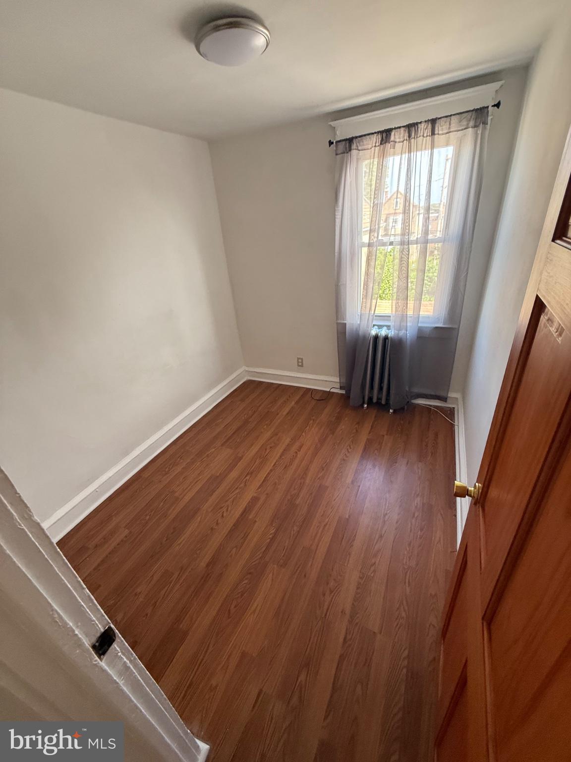 261 Long Lane Upper Darby, PA 19082 - Photo 11 of 17 Gallery Image 11