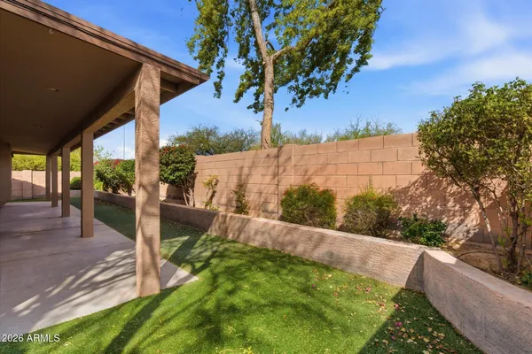 a view of an outdoor space