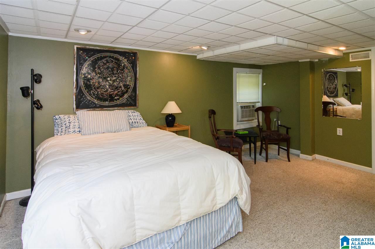 1524 Berry Road Birmingham, AL 35226 - Photo 26 of 33