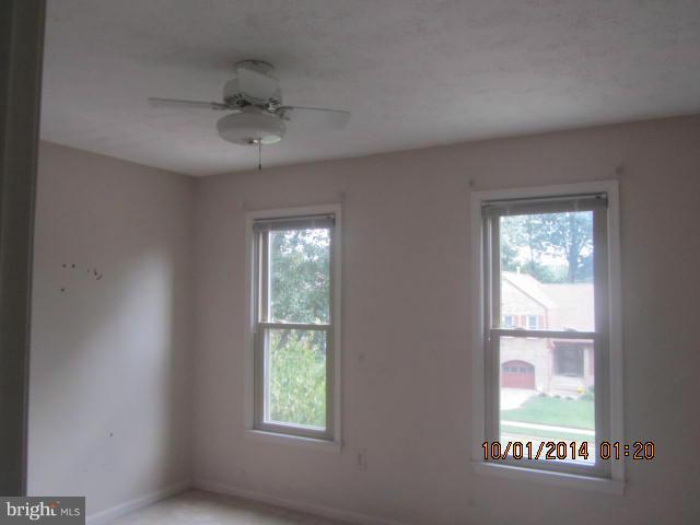 6814 Mallow Court Springfield, VA 22152 - Photo 15 of 22 Bedroom