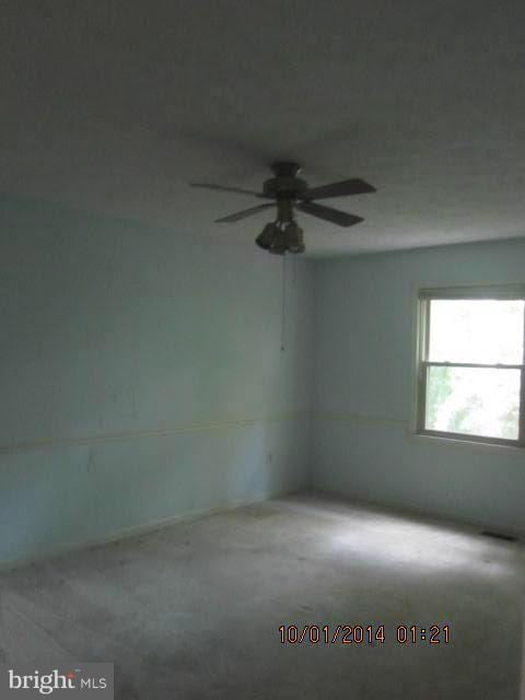 6814 Mallow Court Springfield, VA 22152 - Photo 20 of 22 Bedroom
