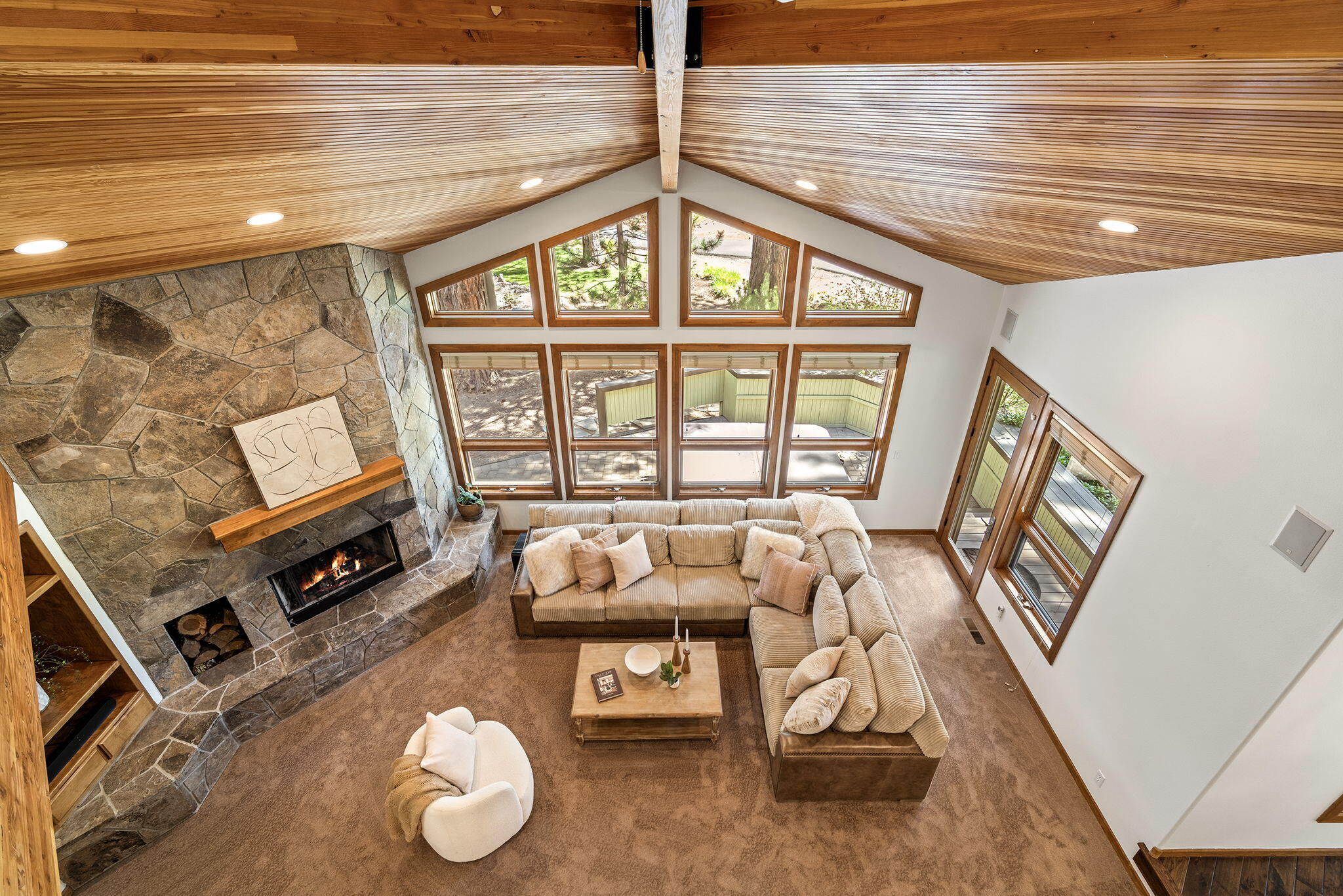 60766 Golf Village Loop Bend, OR 97702 - Photo 21 of 63 a living room with furniture and a flat screen tv