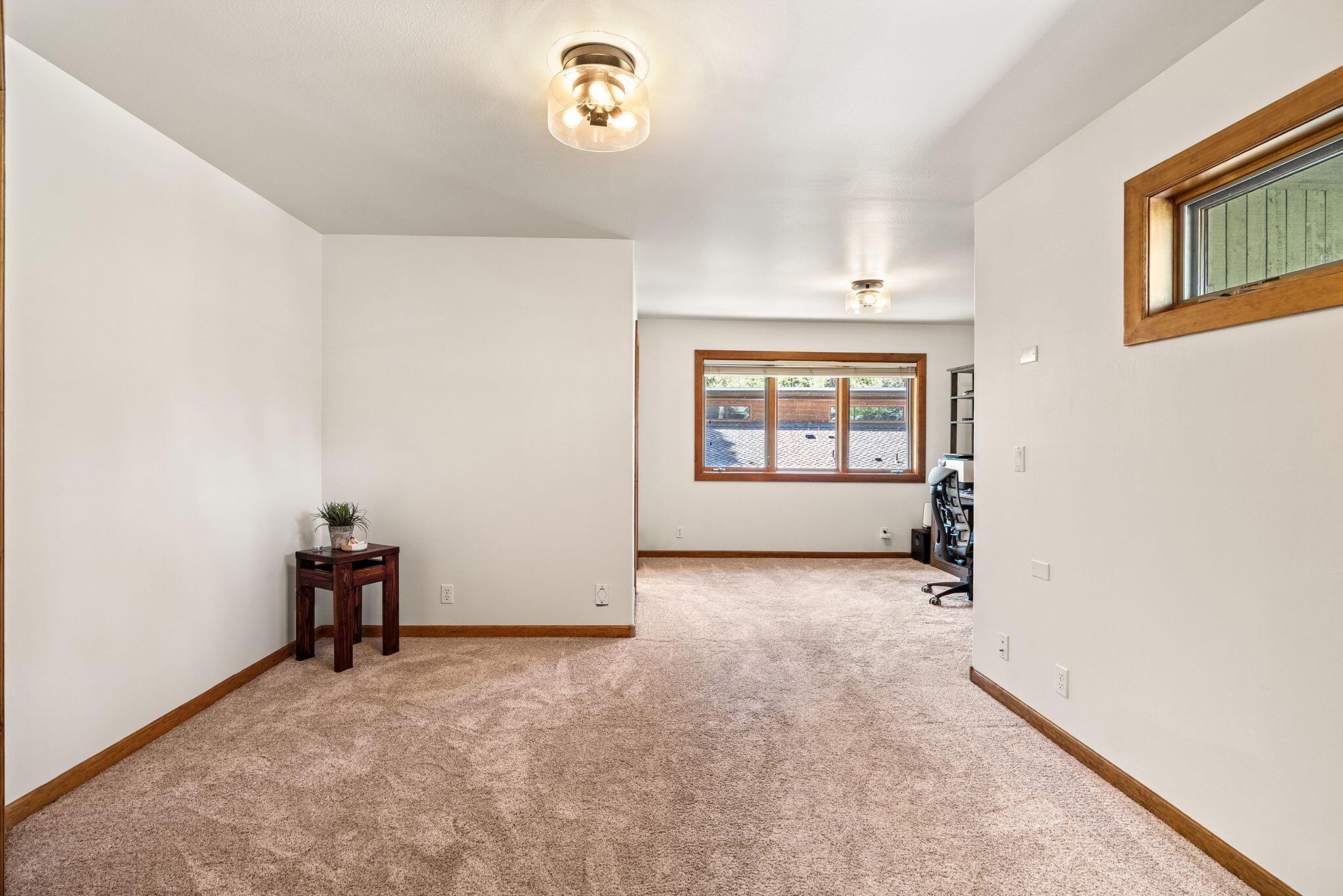 60766 Golf Village Loop Bend, OR 97702 - Photo 34 of 63 an empty room with windows