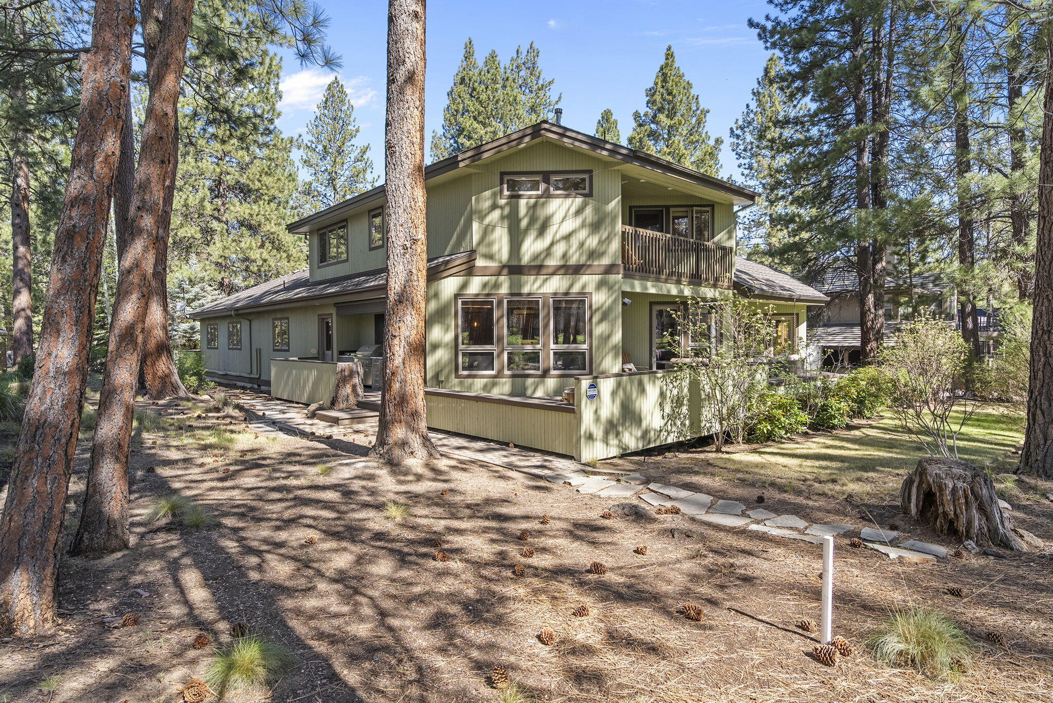 60766 Golf Village Loop Bend, OR 97702 - Photo 40 of 63 50-web-or-mls-_DSC0984