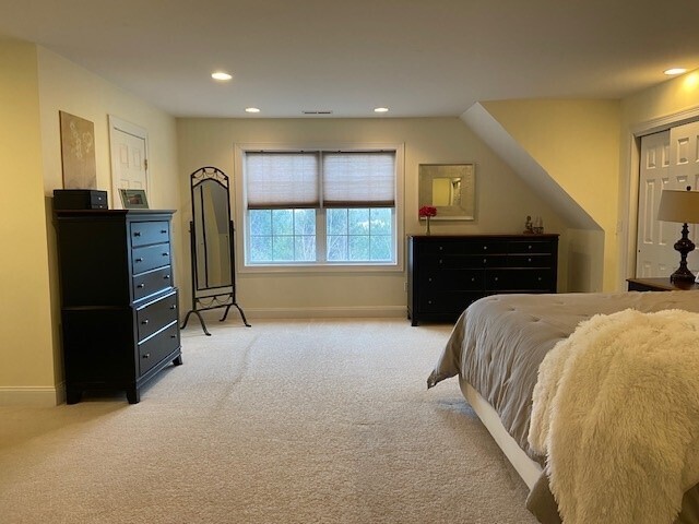 432 Quassapaug Road Woodbury, CT 06798 - Photo 9 of 21 a bed room with a bed and dresser