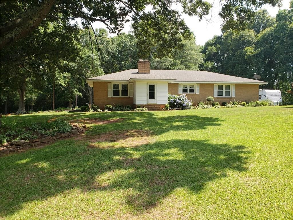 210 Voyles Road Anderson, SC 29625 - Photo 1 of 15