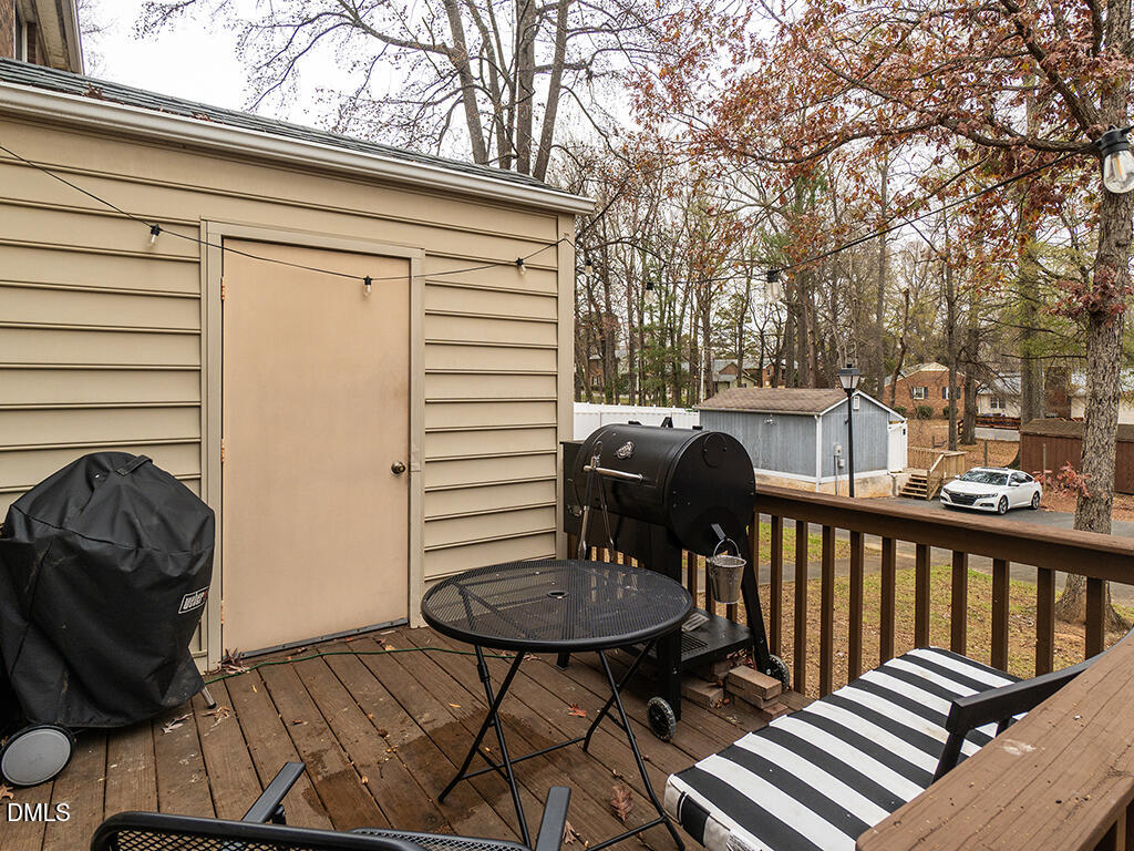 2202 Huntington Road, Unit B5 Burlington, NC 27215 - Photo 23 of 25 24 2202-B5_HuntingtonRd Deck3_MLS