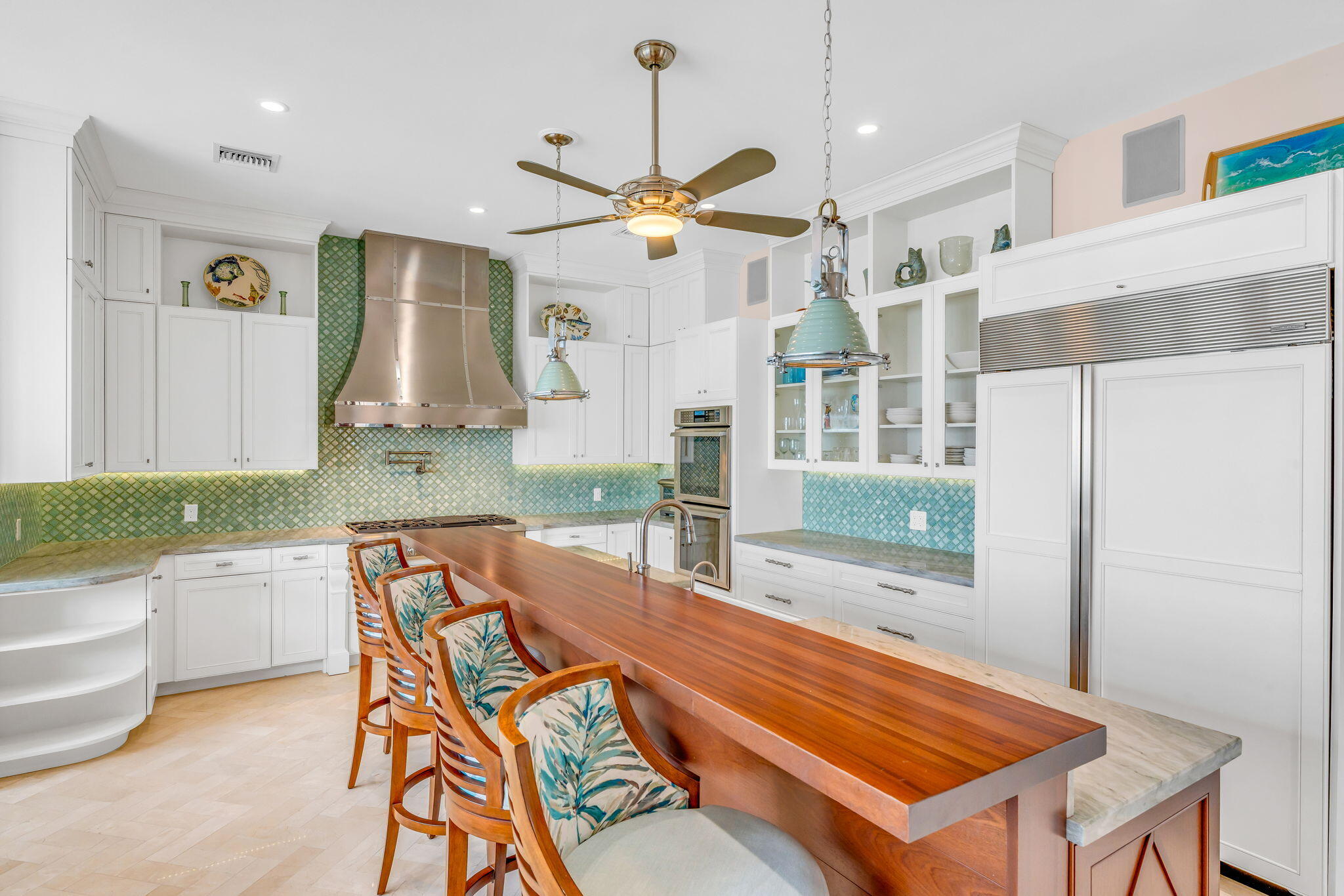 205 15th Circle Key Colony Beach, FL 33051 - Photo 18 of 101 Kitchen