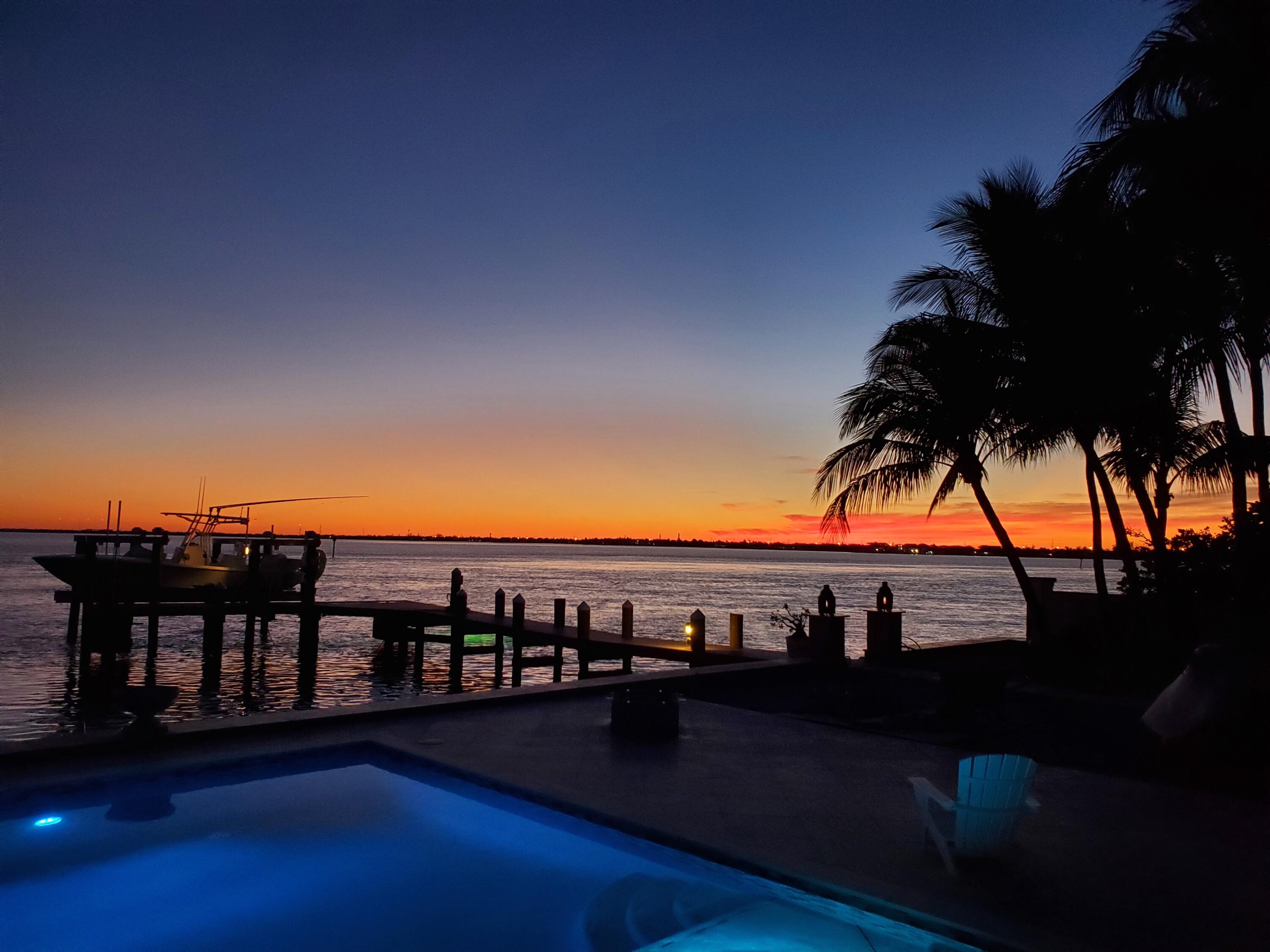 205 15th Circle Key Colony Beach, FL 33051 - Photo 90 of 101 Sunset