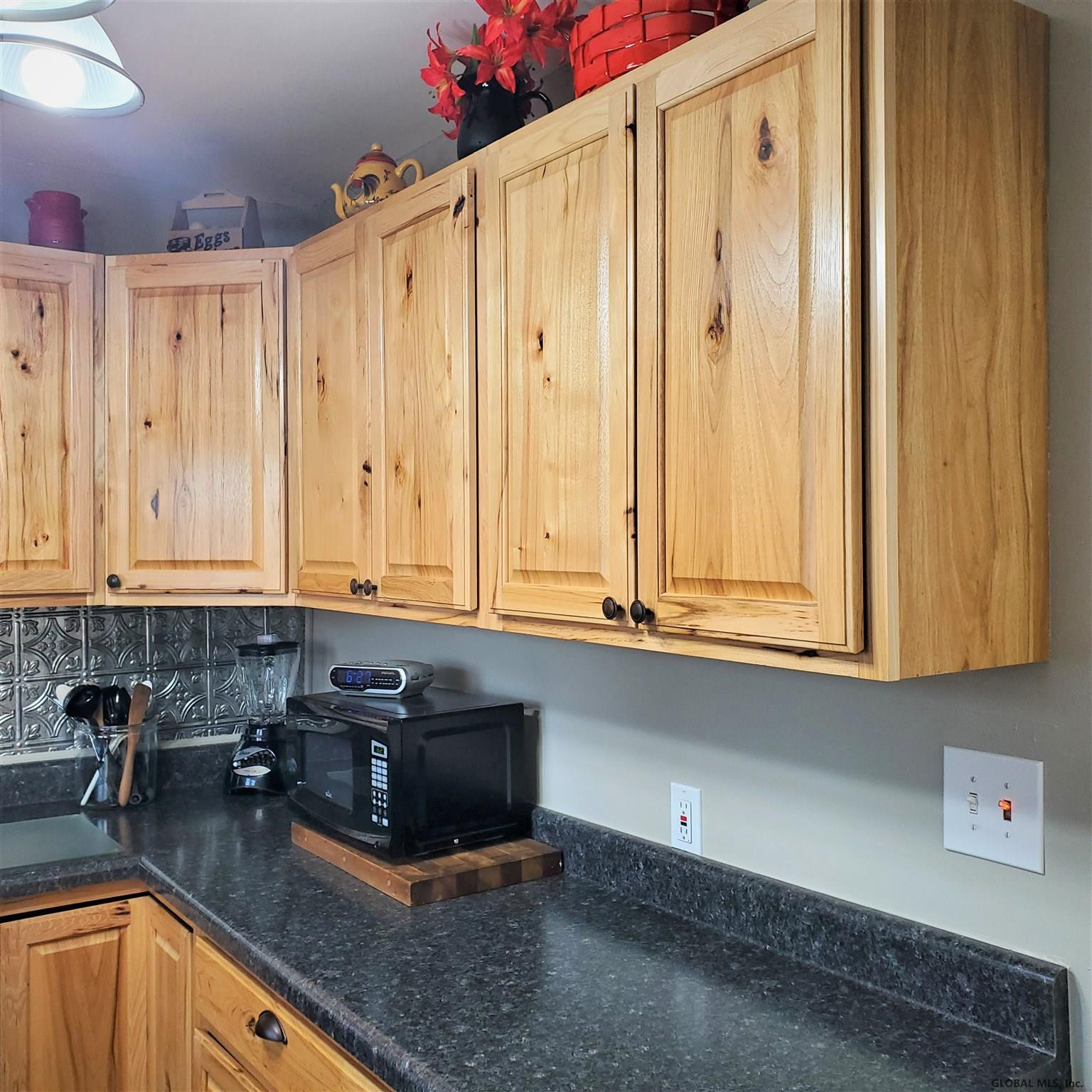 846 Curry Road Rotterdam, NY 12306 - Photo 12 of 34 Photo 12